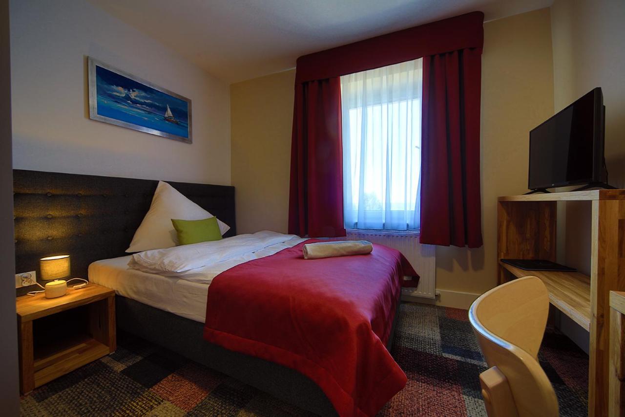 Marina Pallatium Cammin in Pommern Zimmer foto